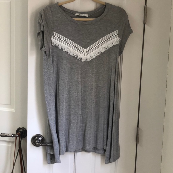 T-shirt dress - Picture 1 of 1